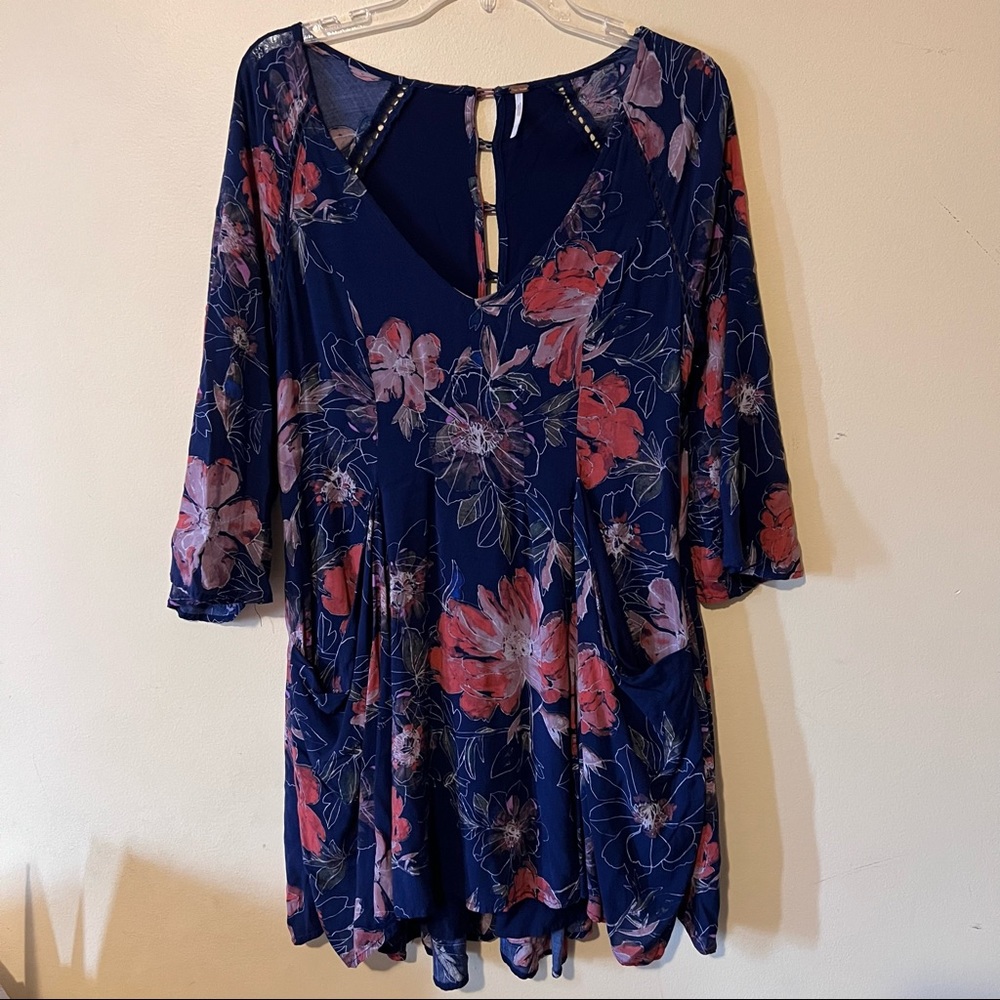 Free people floral boho dress with pockets